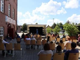 Musikalisches Programm für Kinder: Sommer Spielwiese der Roten Schule