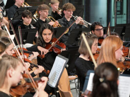 Nachwuchsmusiker begeistern 250 Gäste