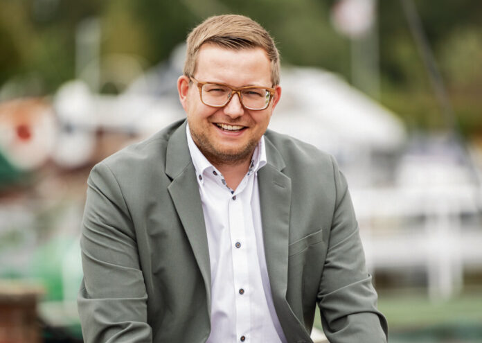 Nils Anhuth_Pressefoto_Bonnie Bartusch rgb