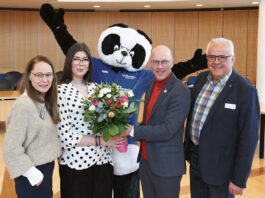 Erste Jugendbürgermeisterin im Amt