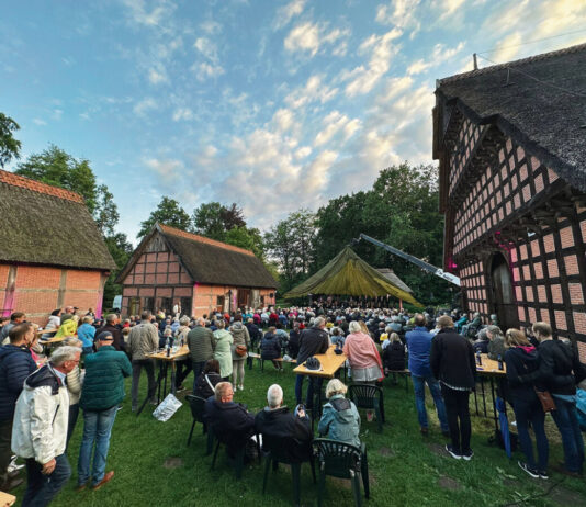 Sommernachtskonzert mit der Big Band Bösel